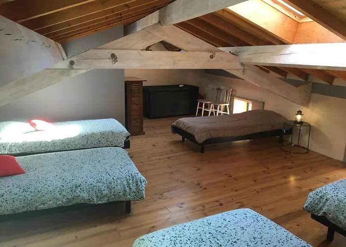 Bed & Breakfast Ferme De Simondon 3*